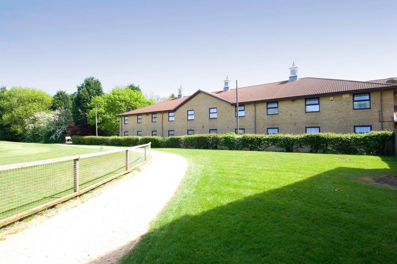 Premier Inn Peterborough - Ferry Meadows Extérieur photo