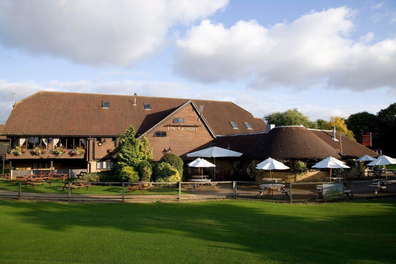 Premier Inn Peterborough - Ferry Meadows Extérieur photo