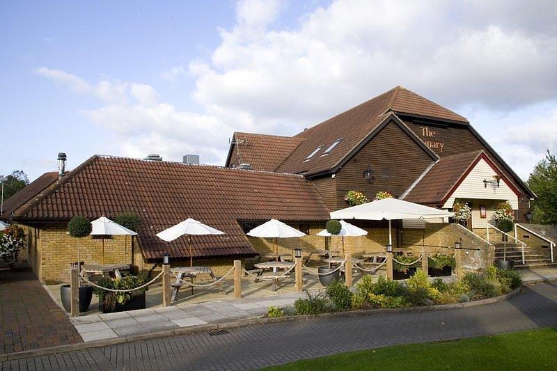 Premier Inn Peterborough - Ferry Meadows Extérieur photo