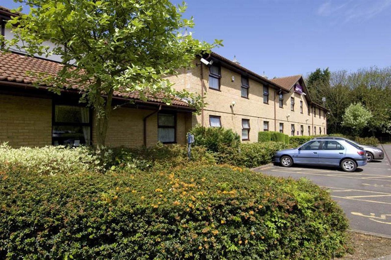 Premier Inn Peterborough - Ferry Meadows Extérieur photo