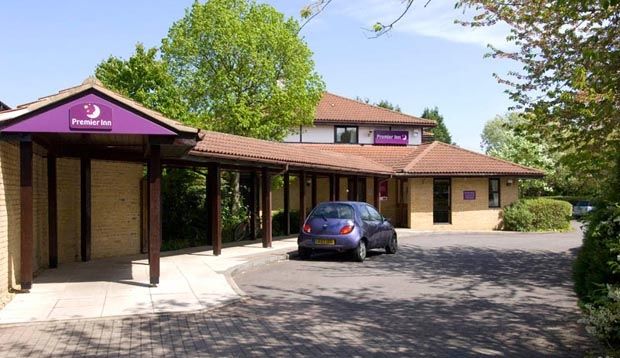 Premier Inn Peterborough - Ferry Meadows Extérieur photo